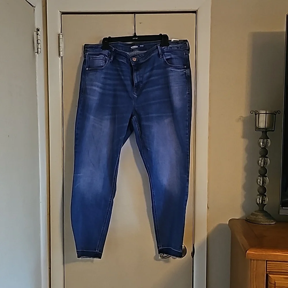 Jeans - Picture 2 of 6